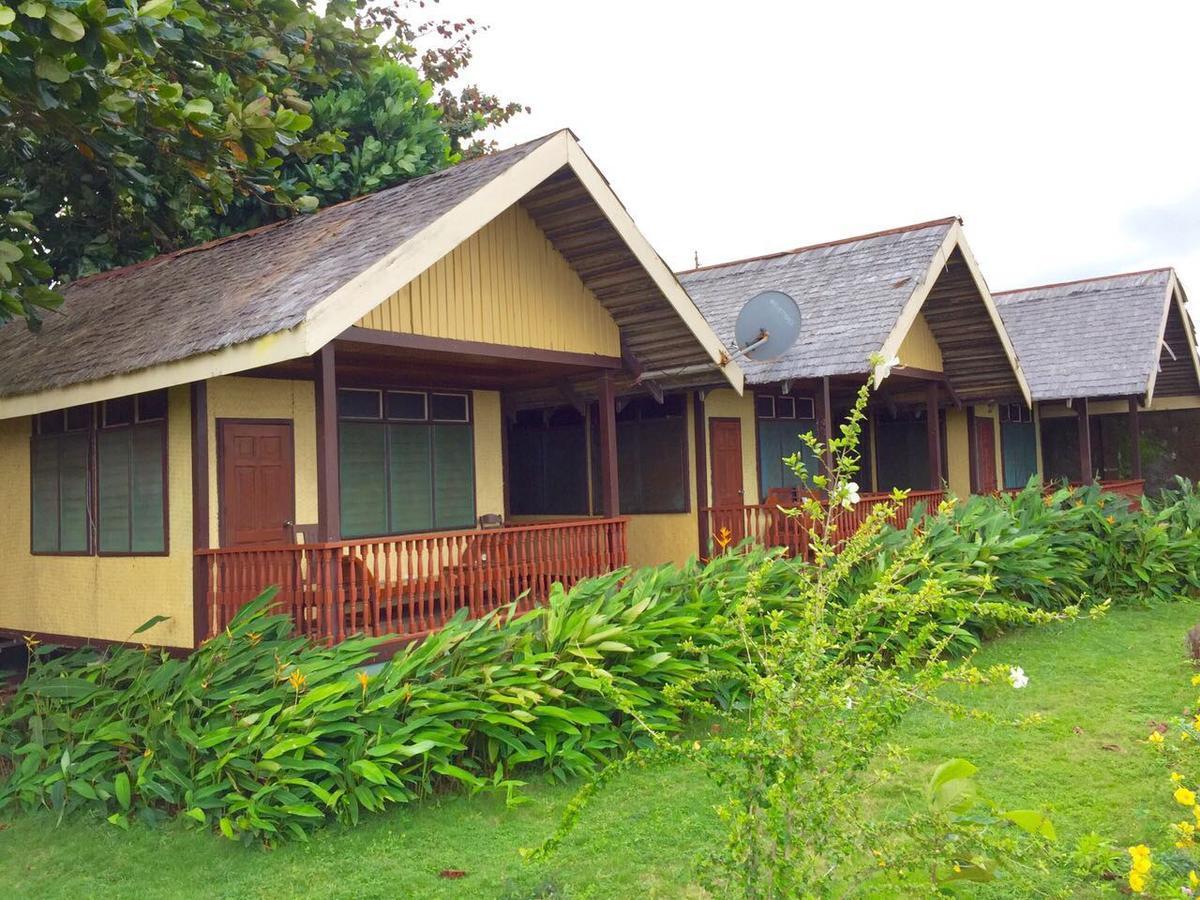 Pems Pension And Restaurant Taytay  Esterno foto